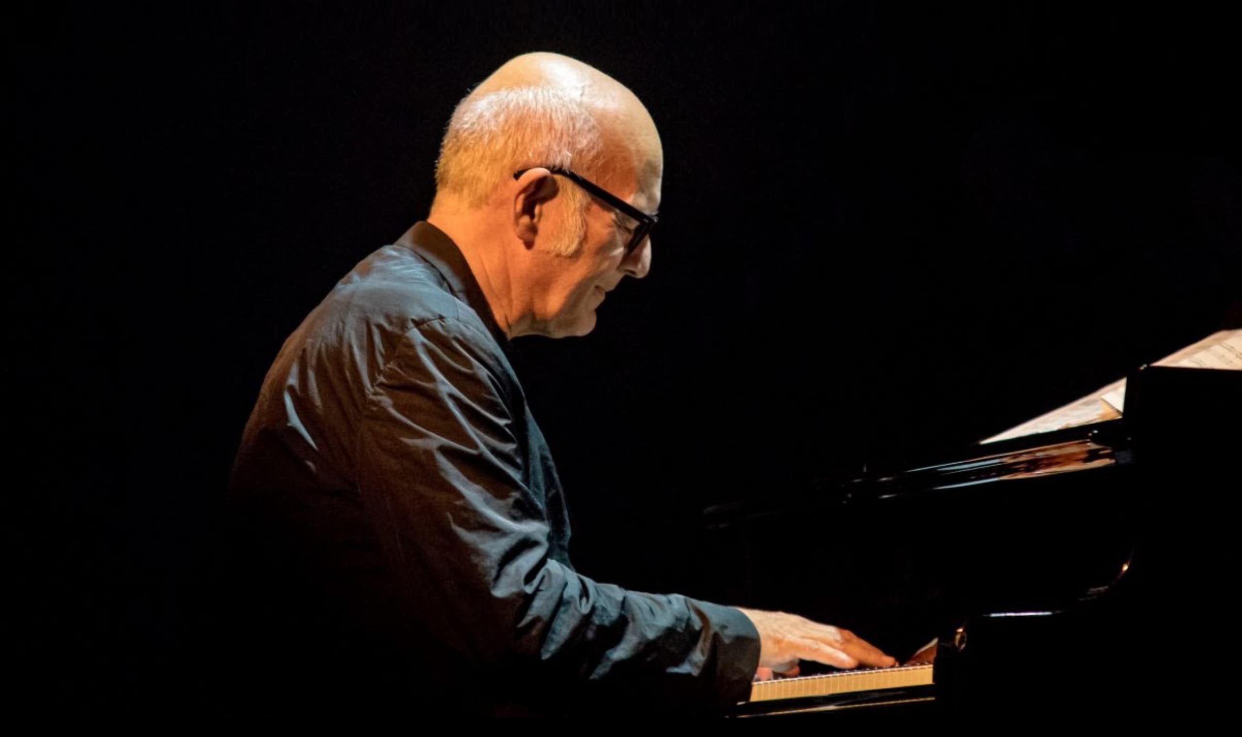 Ludovico Einaudi: Artistic Integrity and Harmonious Music